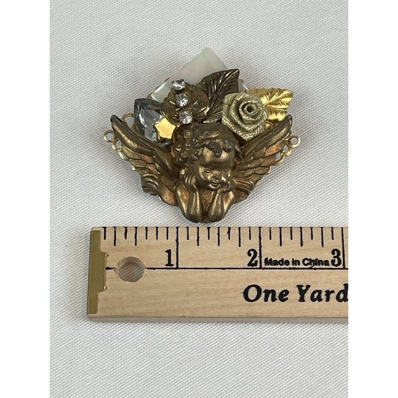 Vintage Assemblage Brooch Maximal Art Style Cherub Romantic Gold Tone Rhinestone - Picture 8 of 9
